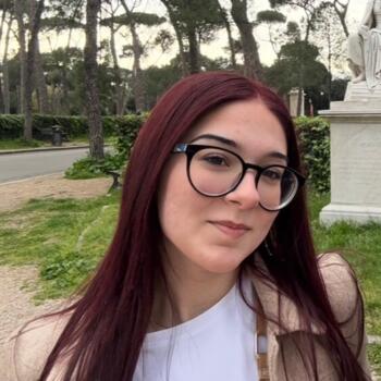Babysitter Krefeld: Adina