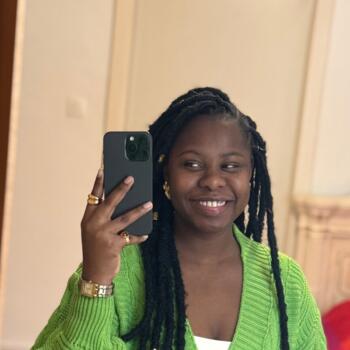 Baby-sitter Nilvange: Rebequinha