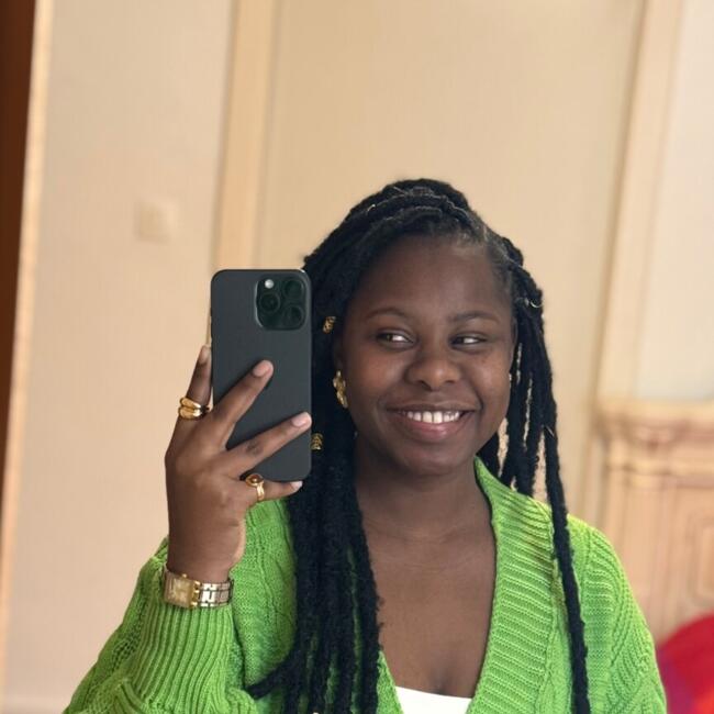 Babysitter in Nilvange: Rebequinha