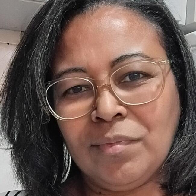 Babá em Caxias do Sul: Giselda