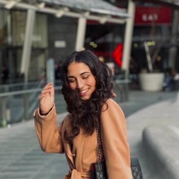 Babysitter a Milano: Leyla