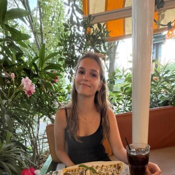Babysitter in Breda: Romy