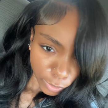 Babysitter in Detroit: Ulyssa