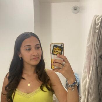 Babysitter in Créon: Rozenn