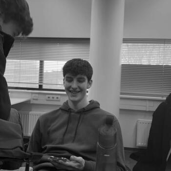 Babysitter in Blaricum: Sander