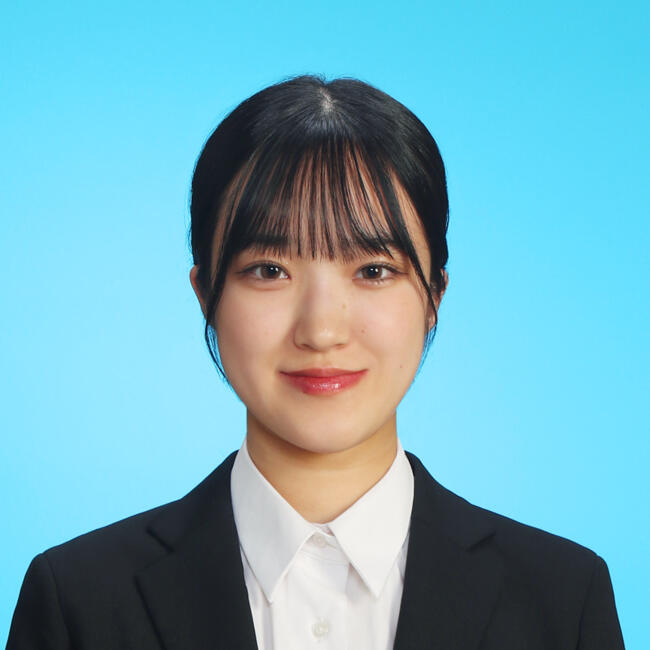 Babysitter in Dublin: Yuan