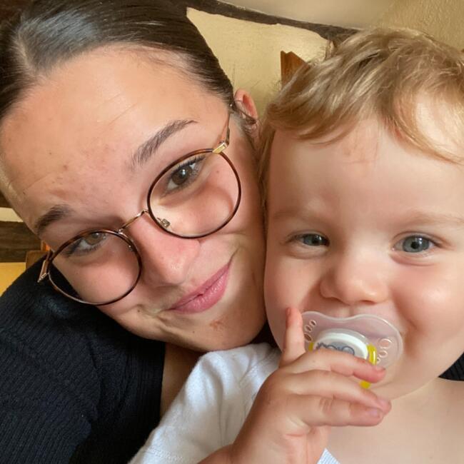Babysitter in Lanvollon: Loanne