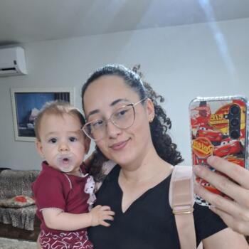 Babysitter in Londrina: Thaynara