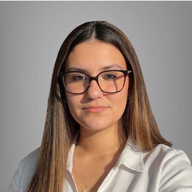 Babysitter in Guerville: Maëlle