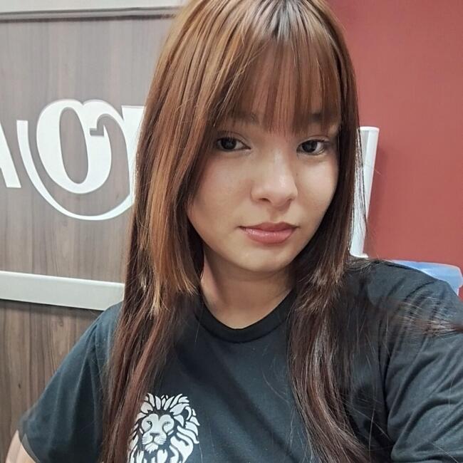 Babysitter in Manaus: Nicole