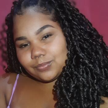 Babysitter in Recife: Alana