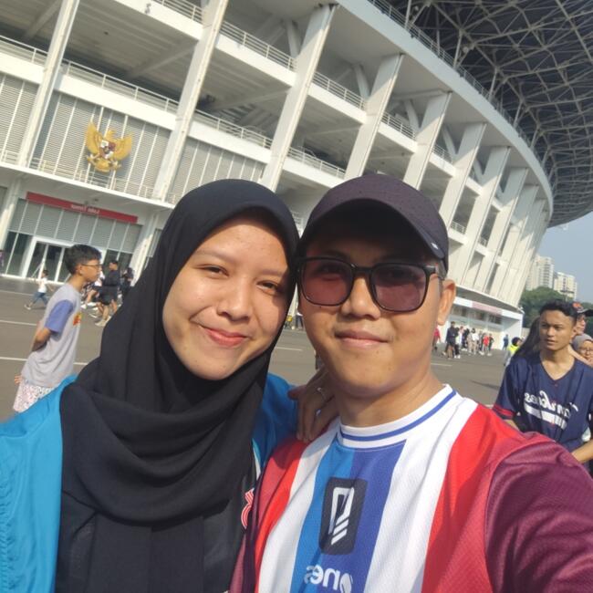 Lowongan pekerjaan babysitting di Jakarta: Krisna