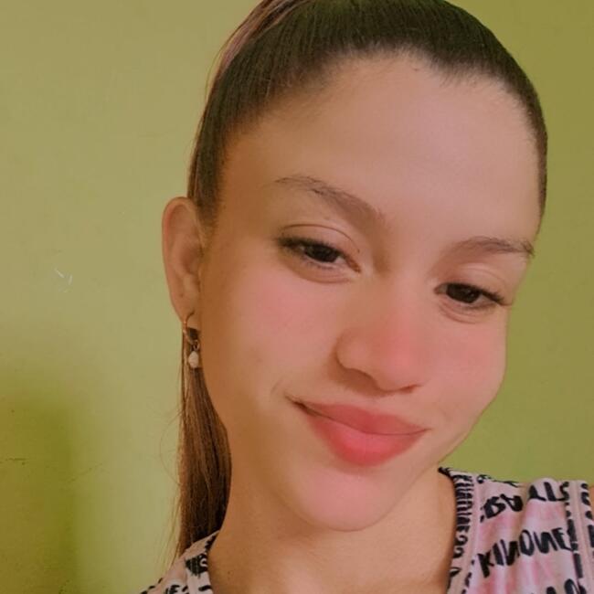 Babysitter in Arraiján: Greyni