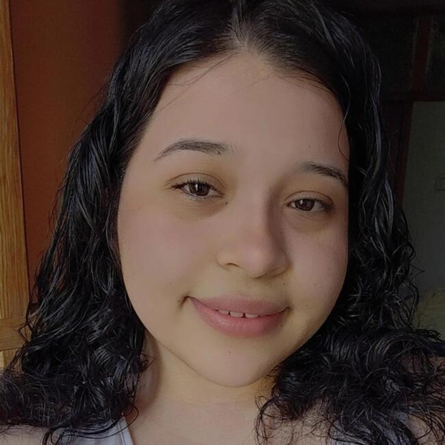 Babysitter in Puertollano: Liz