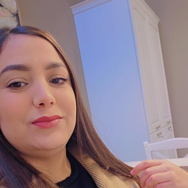 Babysitter a Concordia sulla Secchia: Amouna