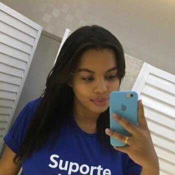 Babysitter in Aracaju: Heloisa