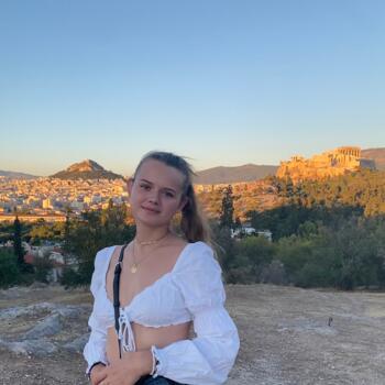Babysitter in Grenoble: Emie