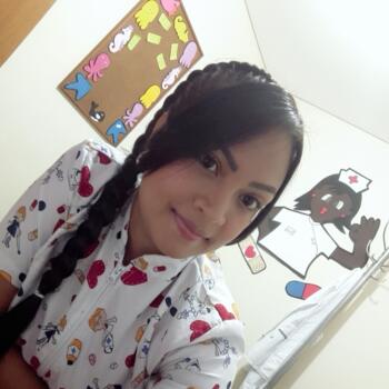 Baby-sitter in Cognin: Eliana