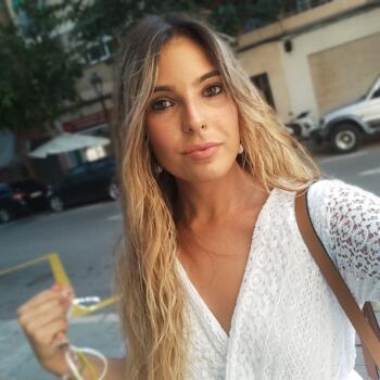 Canguro en Albacete: Noelia