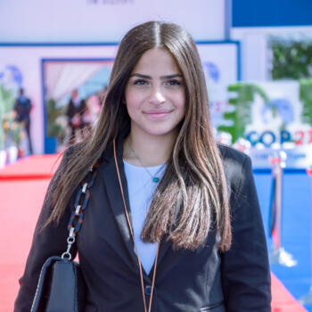 Babysitter in Budapest: Mariam
