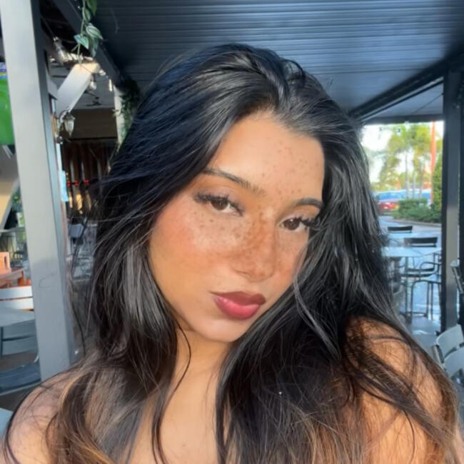 Oppas in Paramaribo: Nisha