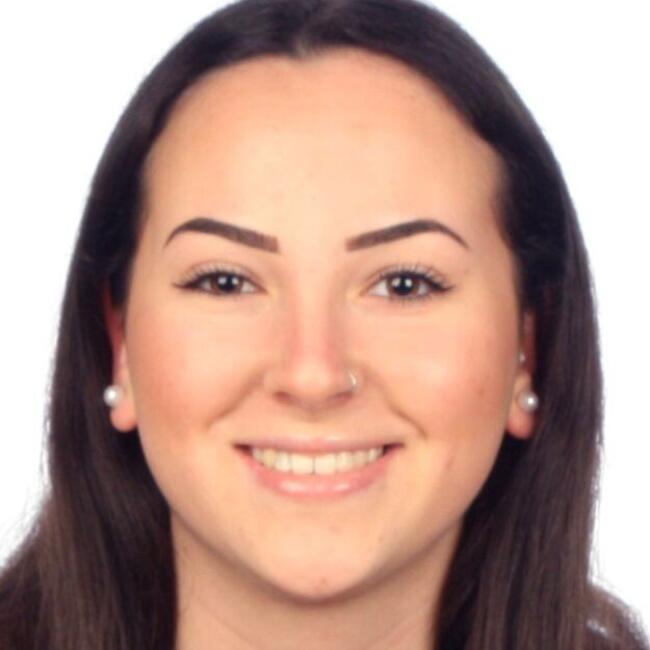 Babysitter in Basel: Marta