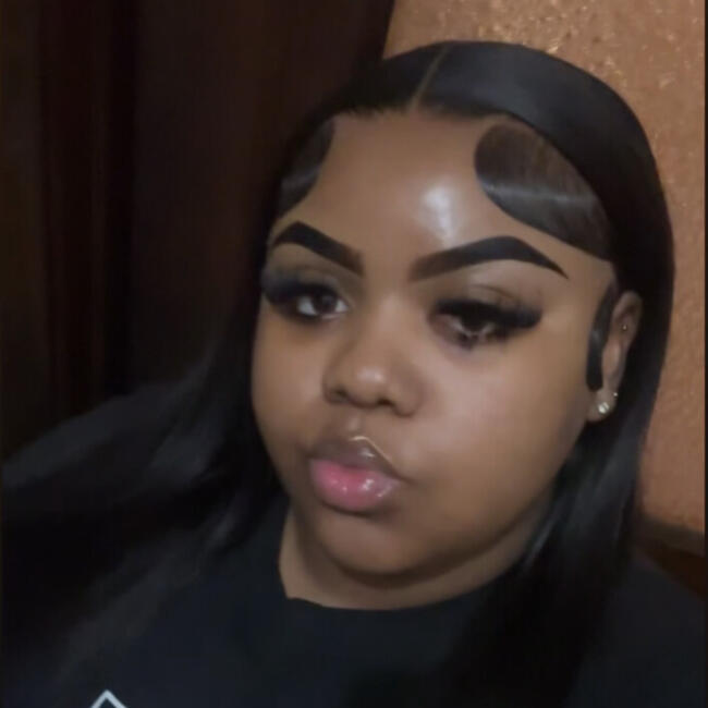 Babysitter in Chicago: Janyra