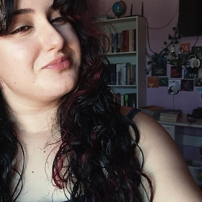 Babá em Itajaí: Jhenifer