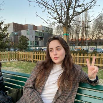 Babysitter a Milano: Victoria