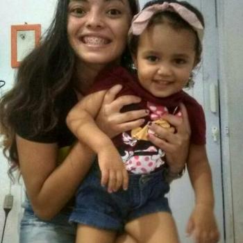 Babá Fortaleza: Maira