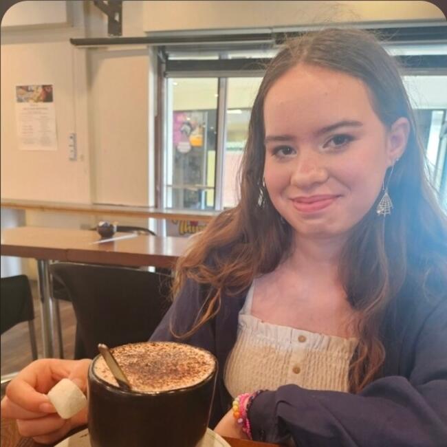Babysitter in Palmerston North: Isobel