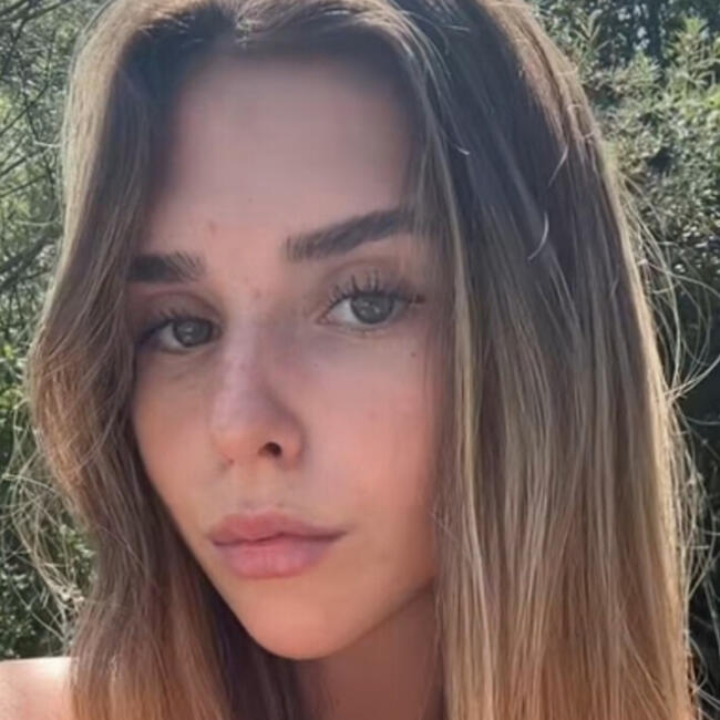 Babysitter in La Seyne-sur-Mer: Victoria