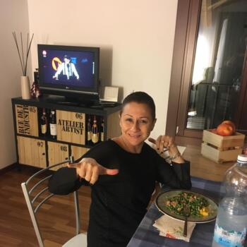 Babysitter in Desio: Katia
