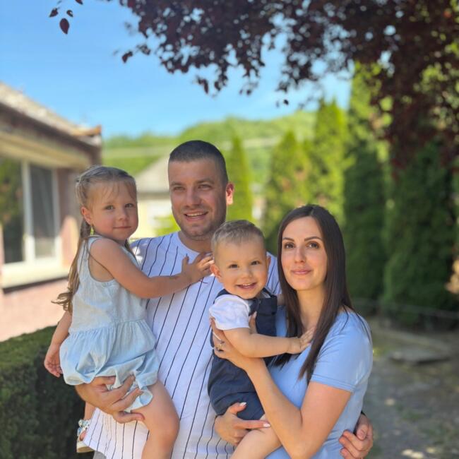 Nanny munka Kishartyán területén: Hajnalka