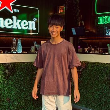 Babysitter Singapore: Marcus