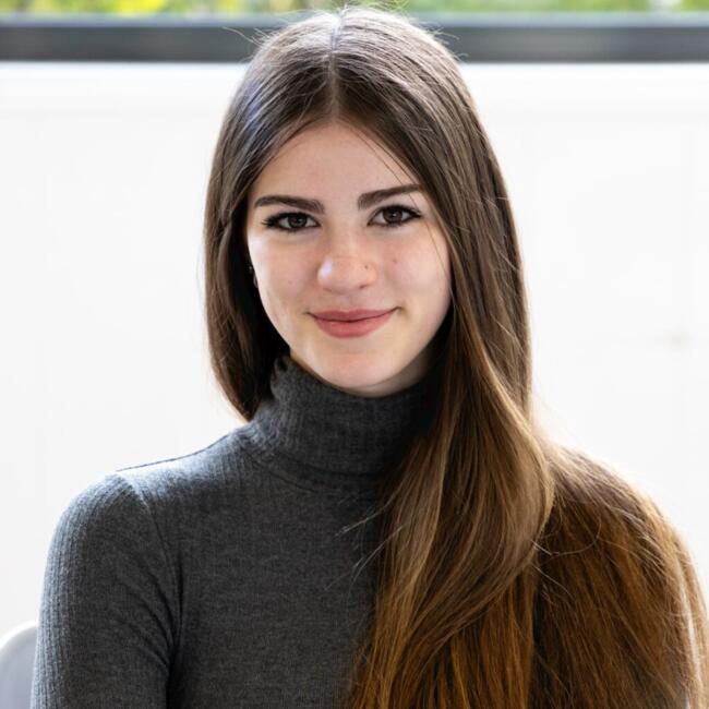 Babysitter in Moralzarzal: Elizabeth