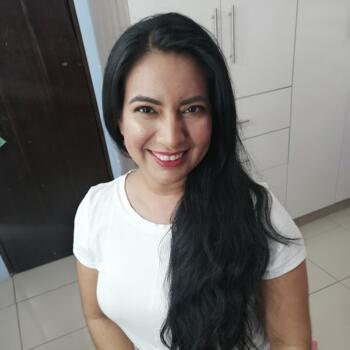 Baby-sitter Calgary: Cinthya