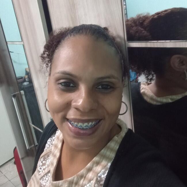 Babá em São Paulo: Aline