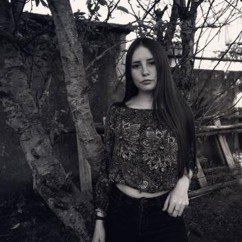 Babysitter in Canelones: Anita