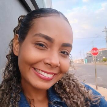 Babysitter in Guariba: Lidiane