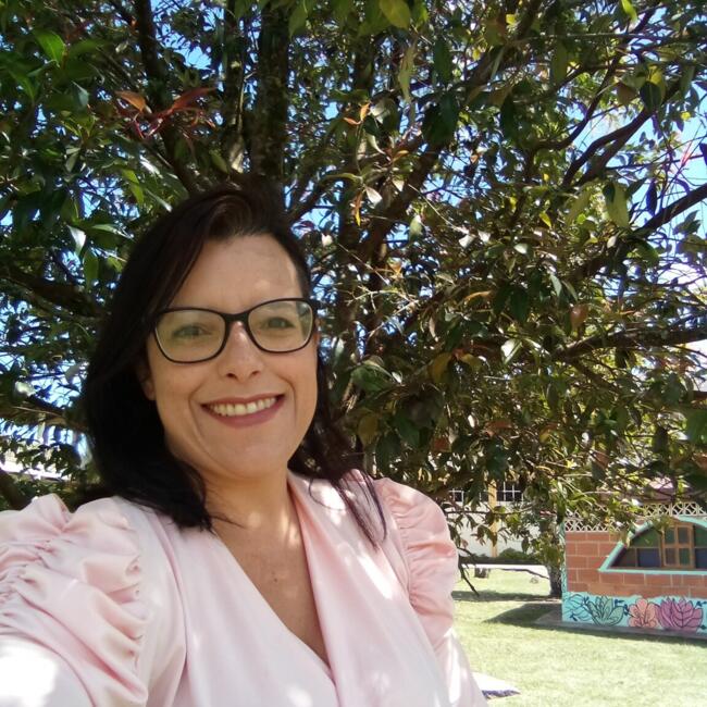 Babysitter in Rionegro: Mirella del socorro