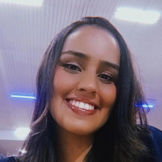 Babá em Hortolândia: Lorena