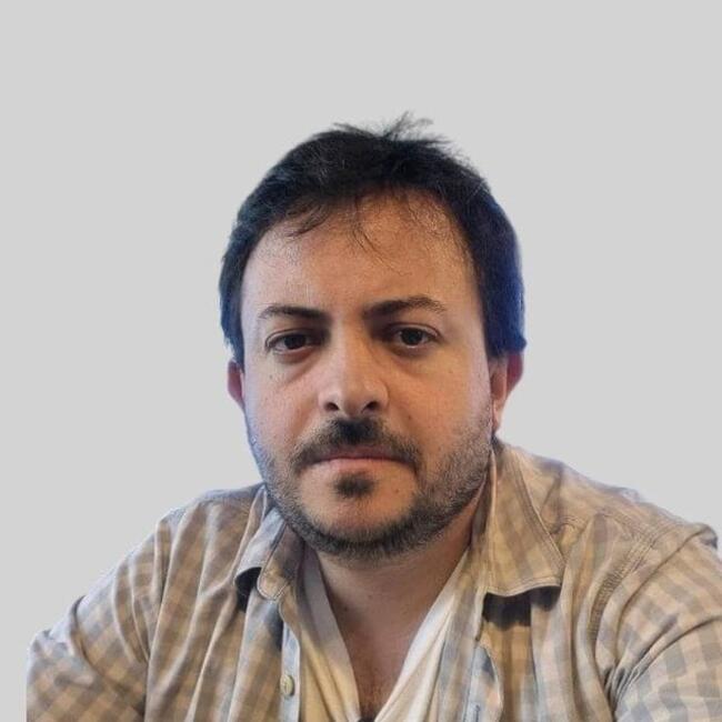 Trabajo para niñera en Bucaramanga: Julian