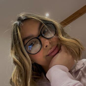 Babysitter in Frankfurt am Main: Camila