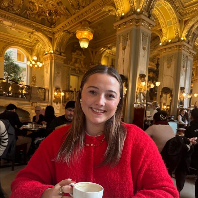 Babysitter in London: Amy