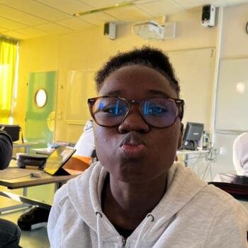 Babysitter Gouvernes: Eiram