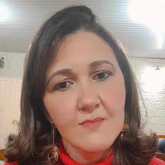 Babysitter in Franca: Tânia