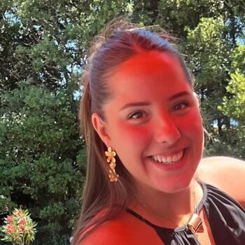 Babysitter in Idron: Maeliss