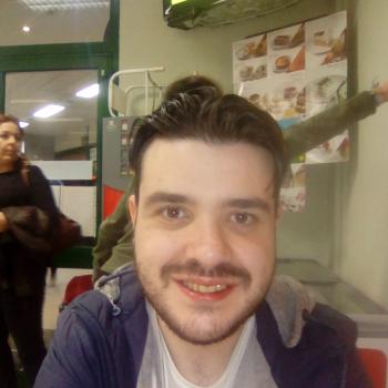 Babysitter Maia: Rui