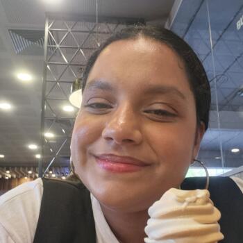 Babysitter in Buenos Aires: Oriana virginia